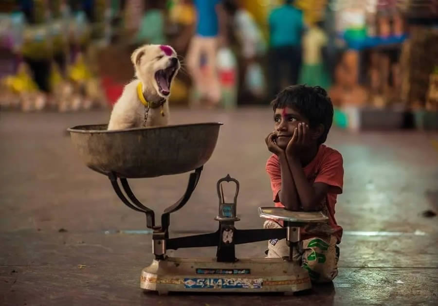 Heartwarming Photos of Children By Guru Charan