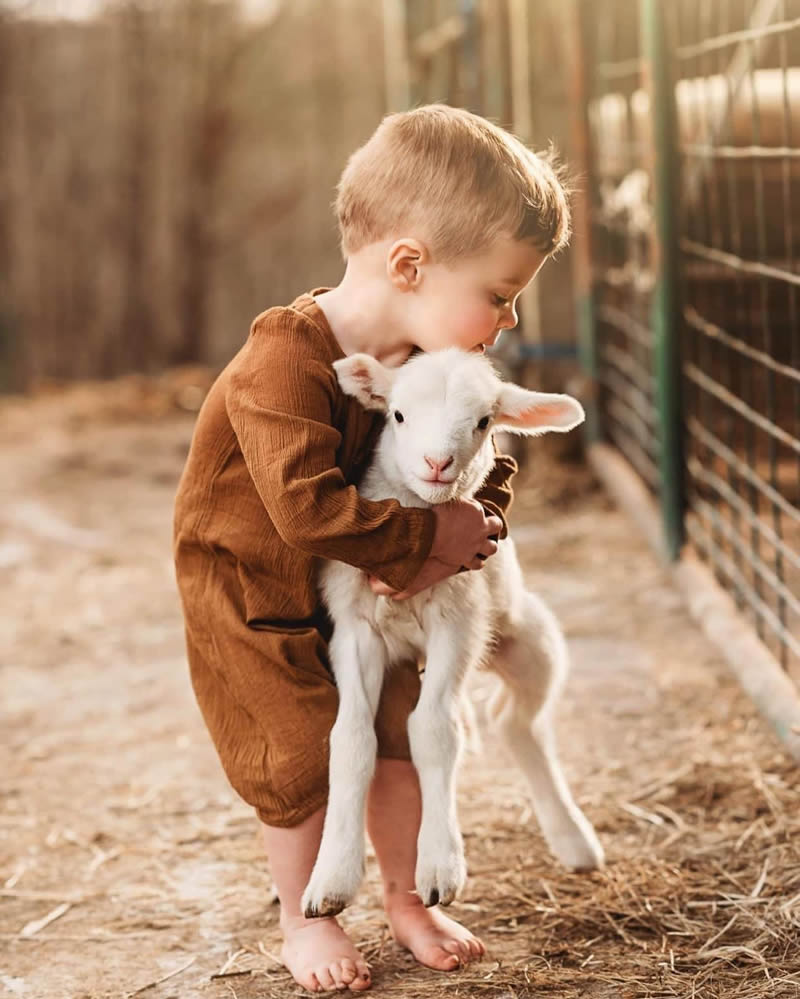 Heartwarming Bonds Between Children And Animals By Andrea Martin