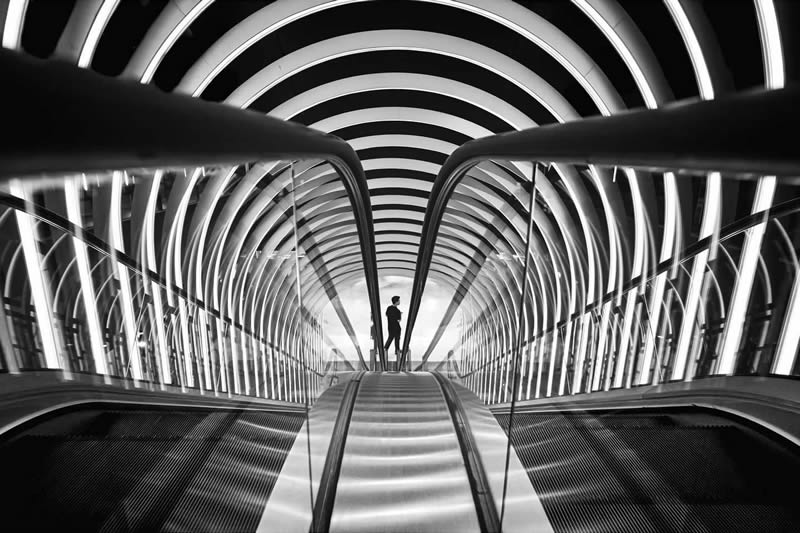 Light and Geometric Patterns in Black and White Street Photography by Nugroho Irianto