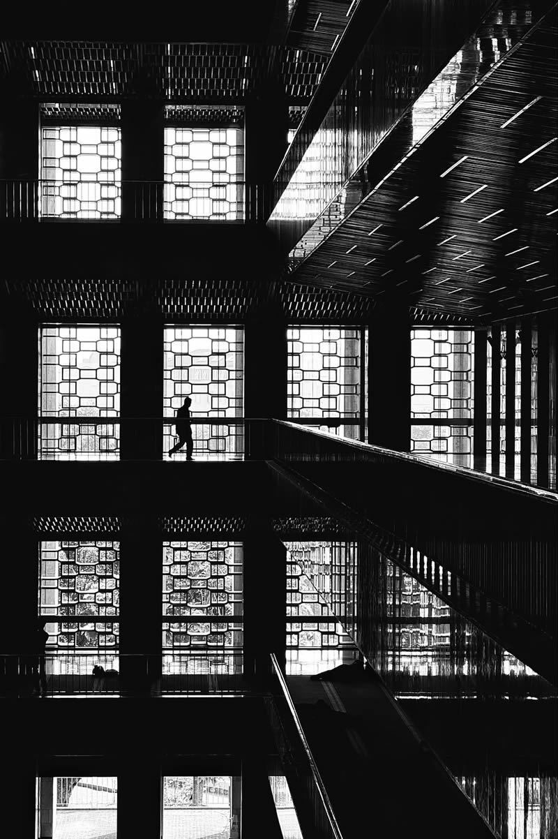 Light and Geometric Patterns in Black and White Street Photography by Nugroho Irianto