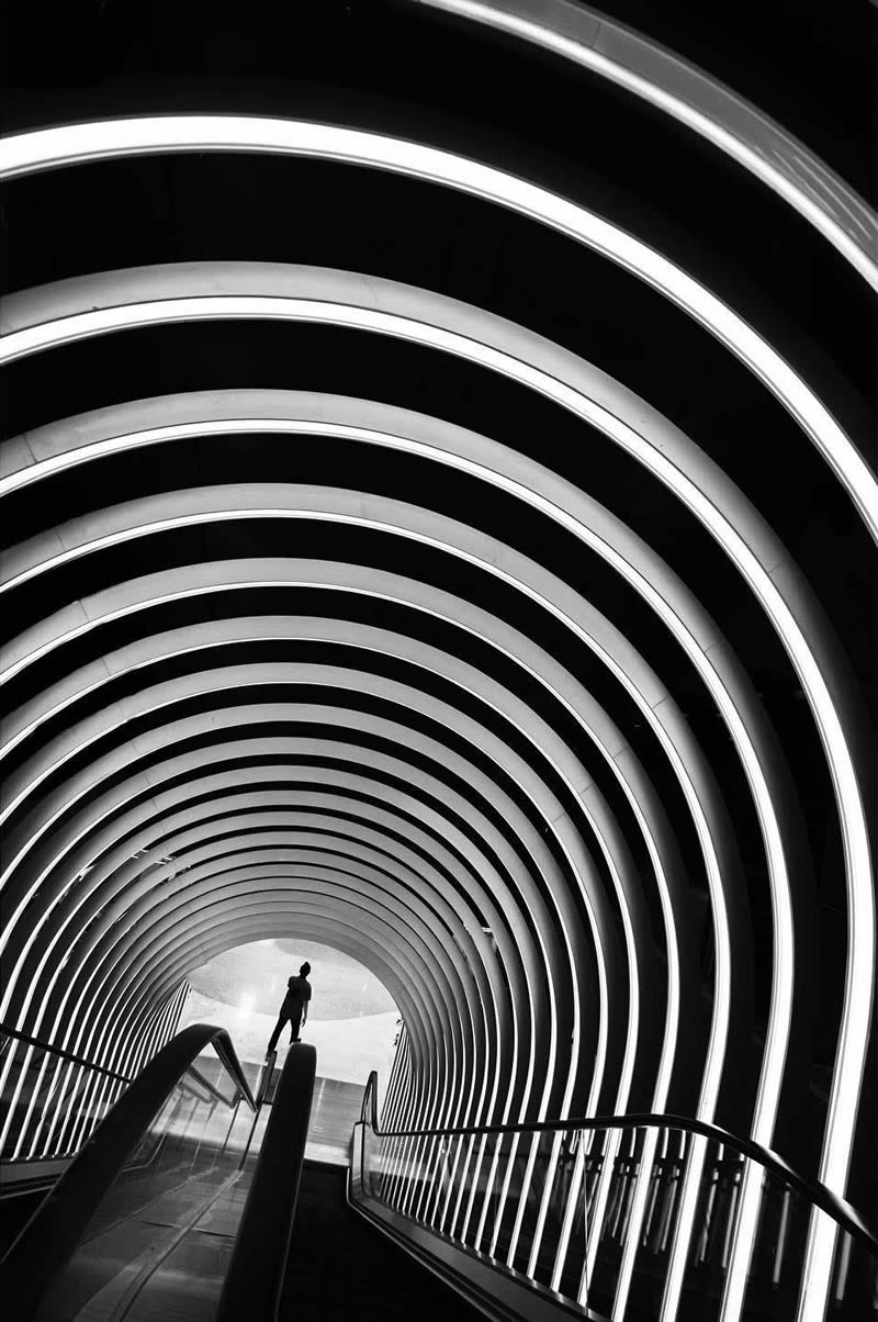 Light and Geometric Patterns in Black and White Street Photography by Nugroho Irianto