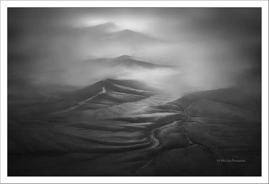 Black and White Landscape Photography by Huibo Hou