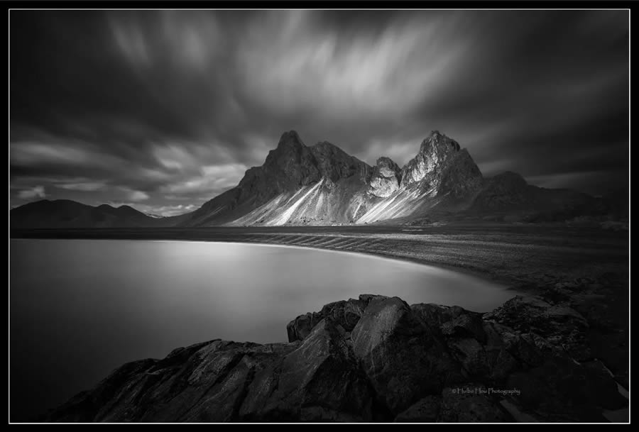 Black and White Landscape Photography by Huibo Hou