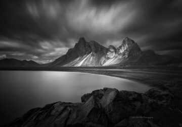 Black and White Landscape Photography by Huibo Hou