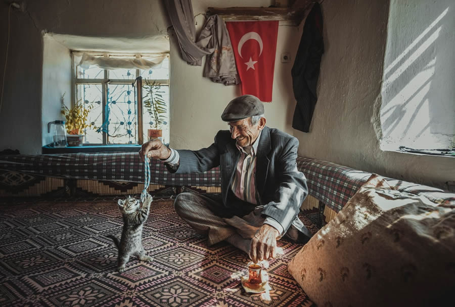 Documentary Photography by Mehmet Aslan