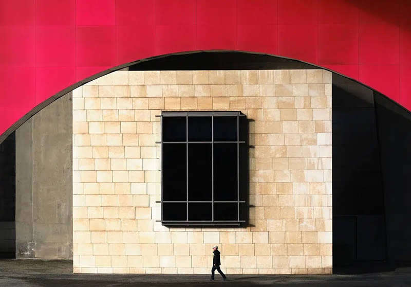 2024 Minimalist Street Photography Awards