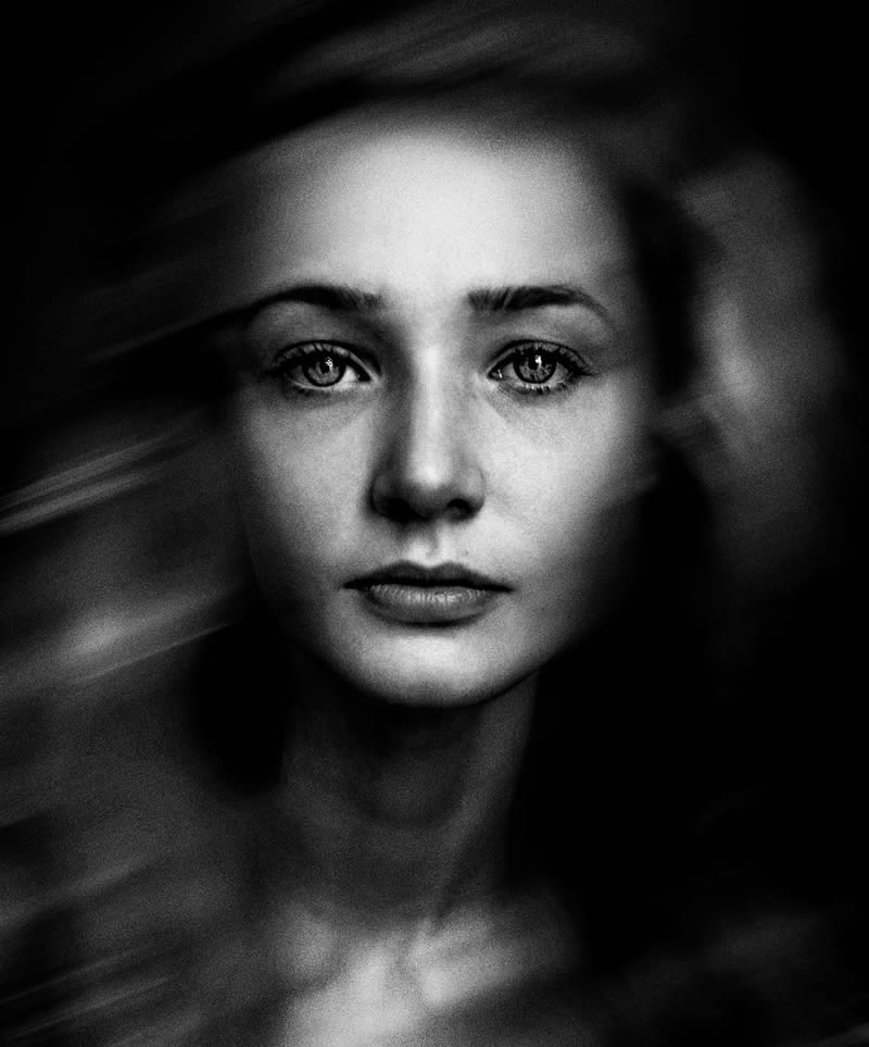 Black and White Portrait Photography by Betina La Plante