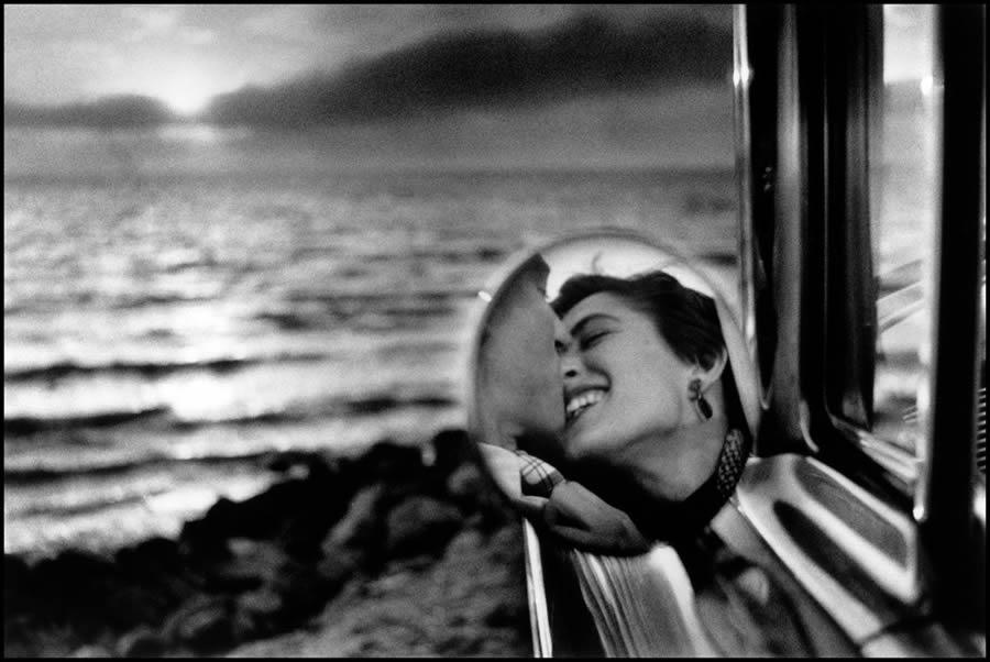 Master Photographer Elliott Erwitt