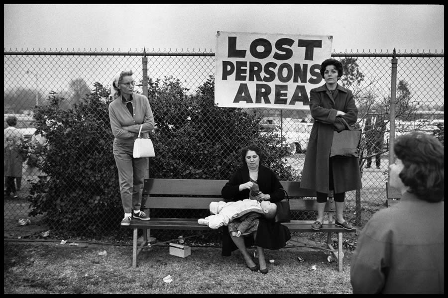 Master Photographer Elliott Erwitt