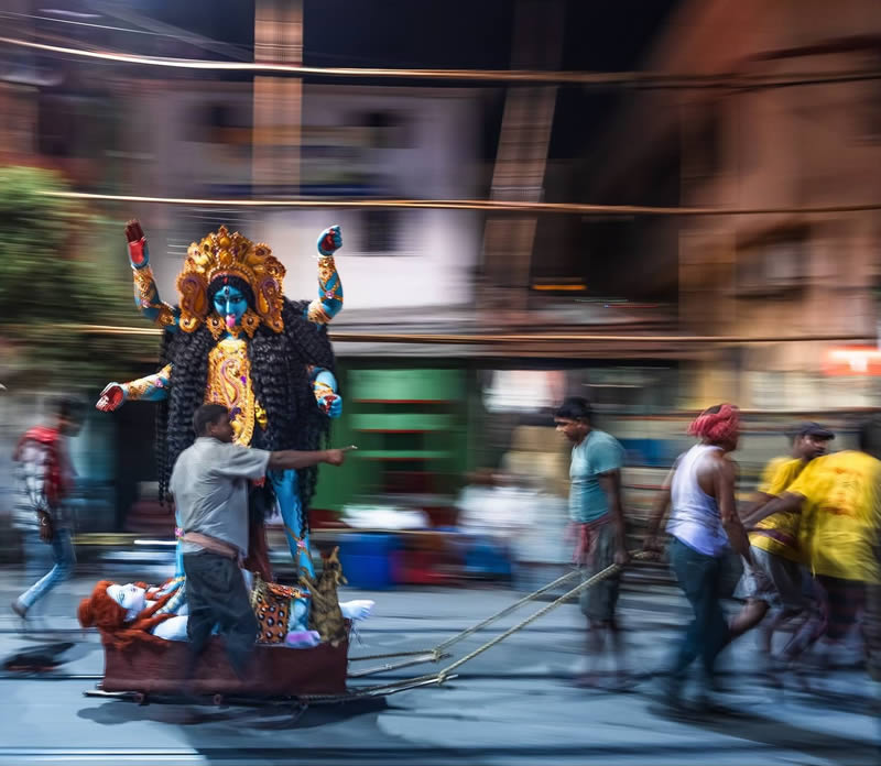 Kolkata Panning Street Photography By Indranil Saha