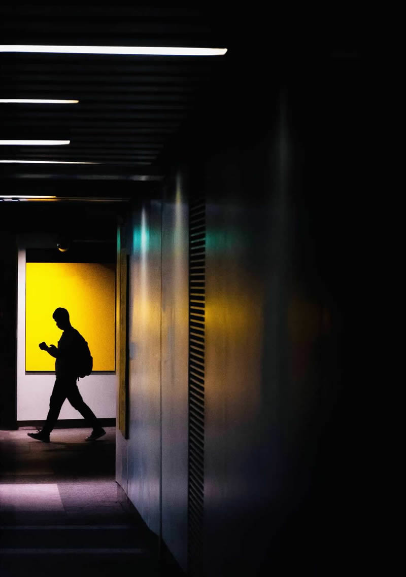 Taiwan Vibrant Colors and Shadows of Street Photography by Bi-jiun Chen