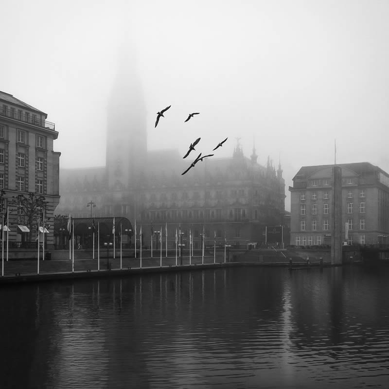 Hamburg Street and Architecture Photography by Thorben Ecke