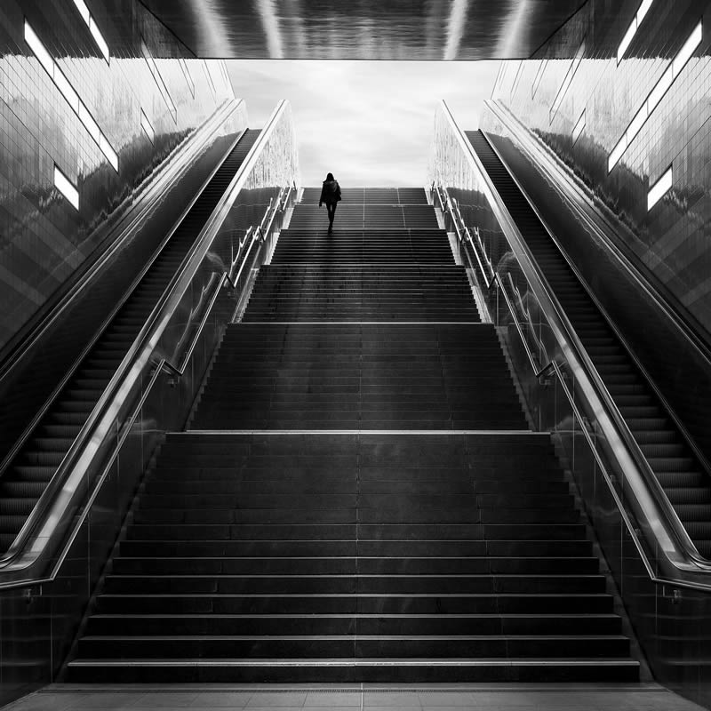 Hamburg Street and Architecture Photography by Thorben Ecke