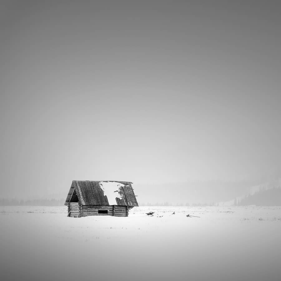 Long Exposure Black and White Landscape Photography by Jana Luo