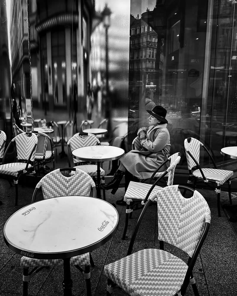 Black and White Street Photography by Hannibal Renberg