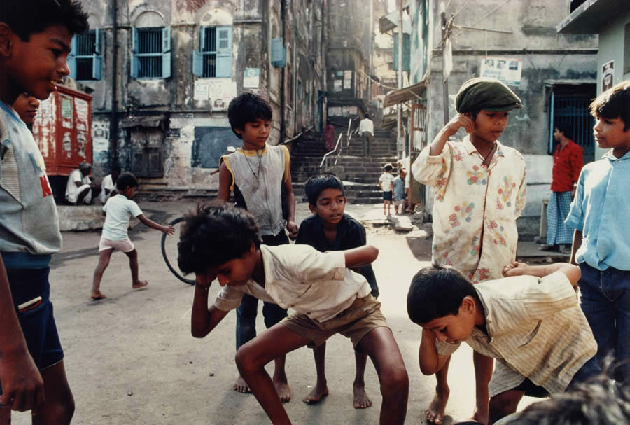 The Indian Master of Color and Street Photography Raghubir Singh