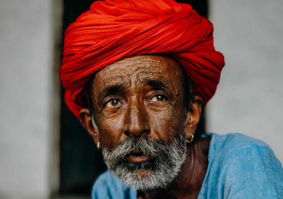 20 Powerful Portraits That Reflect the Spirit of Culture and Festivals