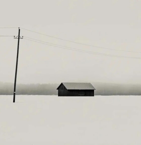 25 Fantastic Minimalism-Winning Photos from the Artist Gallery Awards 2024