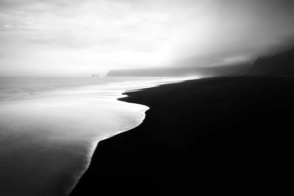 Black and White Landscapes to Inspire Nature Lovers