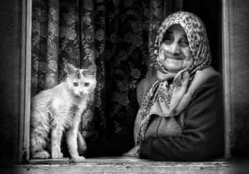 Black and White Portrait Photography by Yavuz Arslan