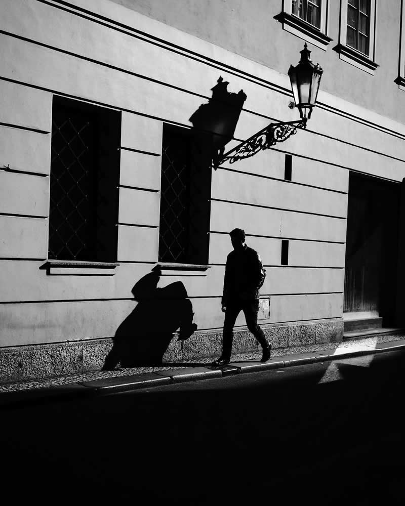 Black and White Street Photography by Fernando Pedro Salgado