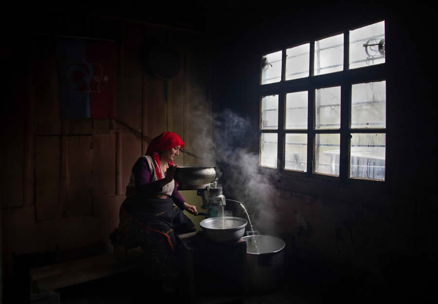 Everyday Life Of Turkey Photography by Ibrahim Aysundu