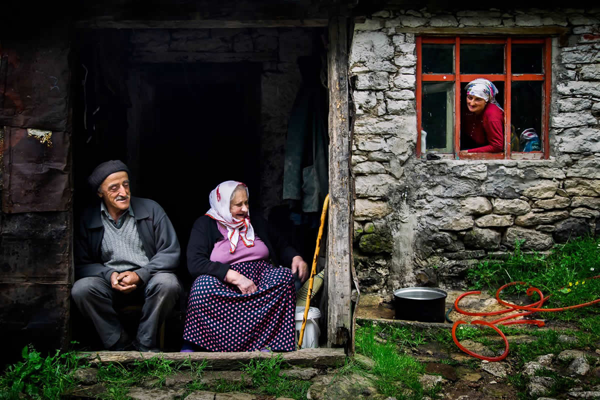 Everyday Life Of Turkey Photography by Ibrahim Aysundu