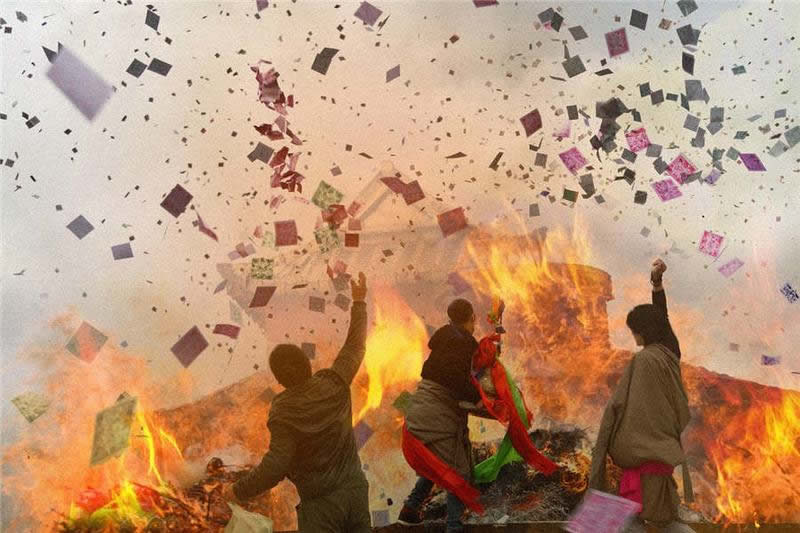 Sacred Beauty of Tibet and the Grand Buddha Festival at Langmu Temple by Hu Guoqing