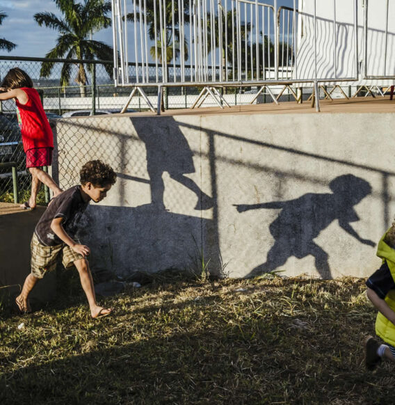 30 Clever Street Photographs That Showcase the Art of Composition and Timing