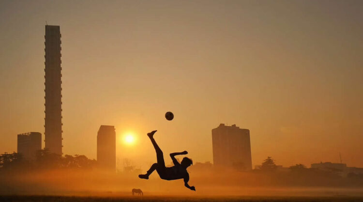 Indian Street Photography by Konark Basu