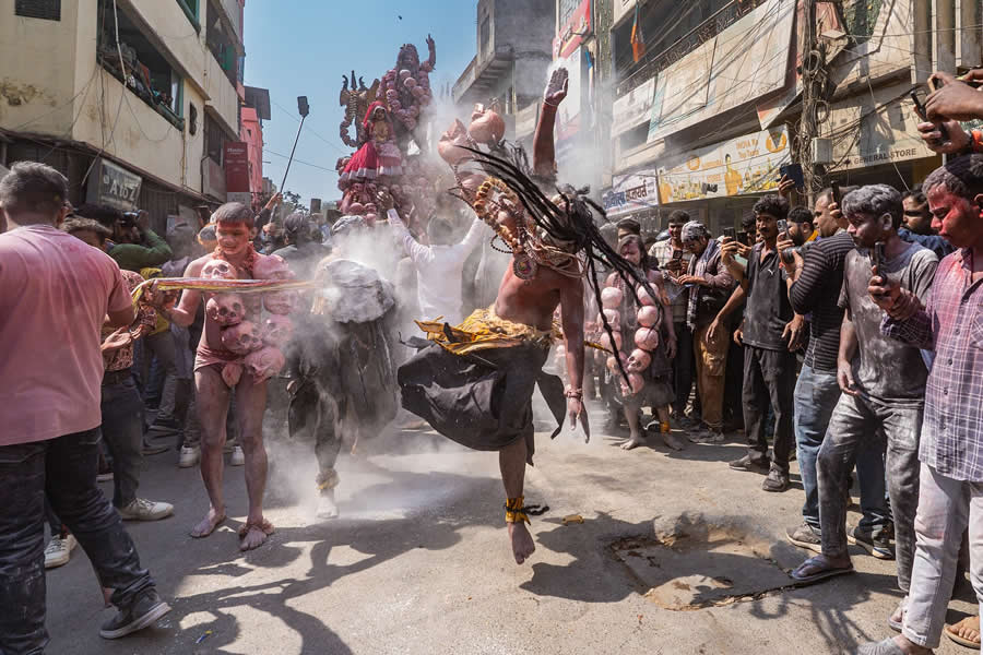 Masan Holi, Varanasi Photography by Shounak Pal