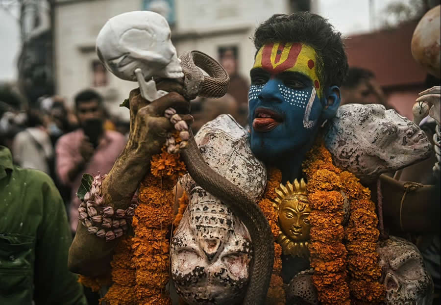 Masan Holi, Varanasi Photography by Shounak Pal