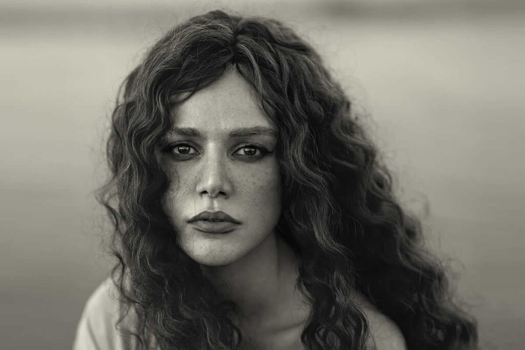 Striking Portrait Photography by Samira Hesami