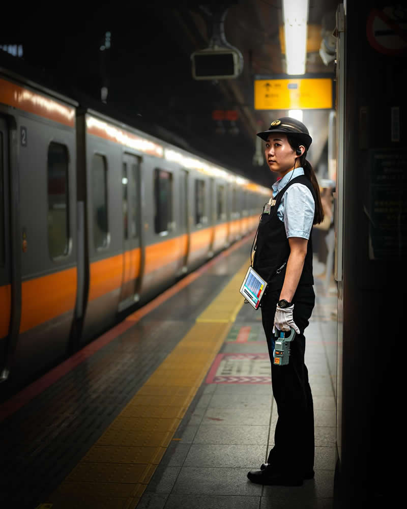 Tokyo Night Street Photography by Tim Hiorns