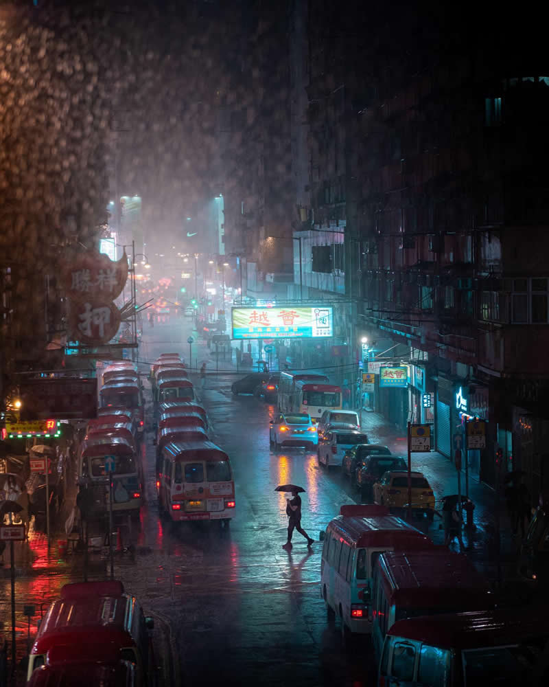 Tokyo Night Street Photography by Tim Hiorns