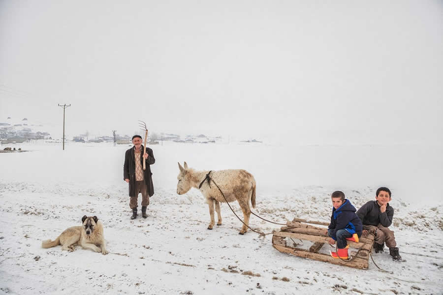 Photographer Nadir Bucan Captures the Culture and Traditional Life in the Turkish Mountains