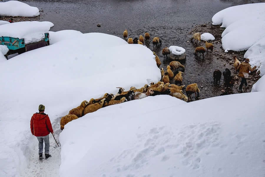 People and Travel Photography by Fatih Mehmet Ozdemir