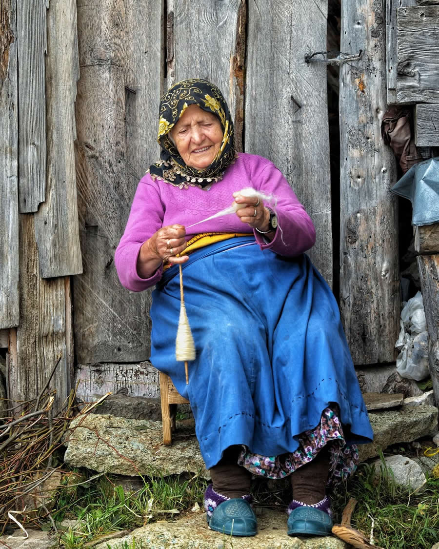 People and Travel Photography by Fatih Mehmet Ozdemir