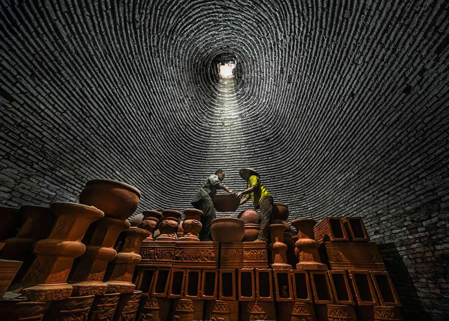 Award-Winning Street Photos from the 35 Photography Awards