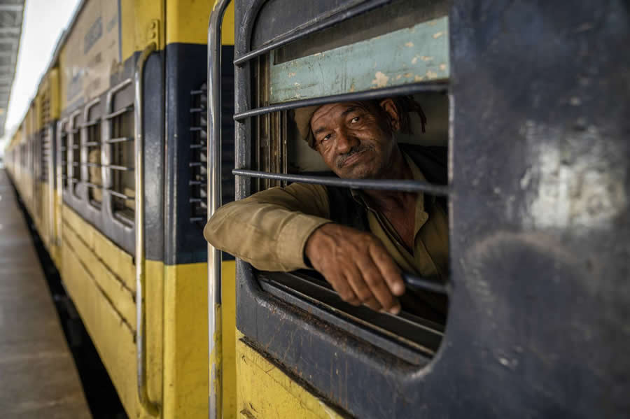 Award-Winning Street Photos from the 35 Photography Awards