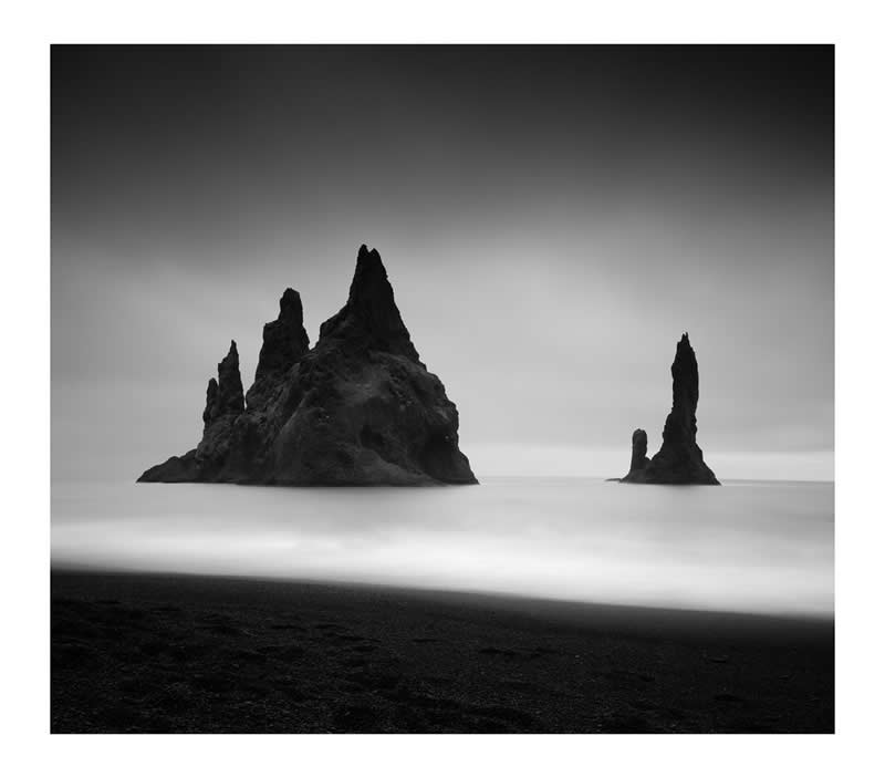 Black and White Landscape Photography by Jay Vulture