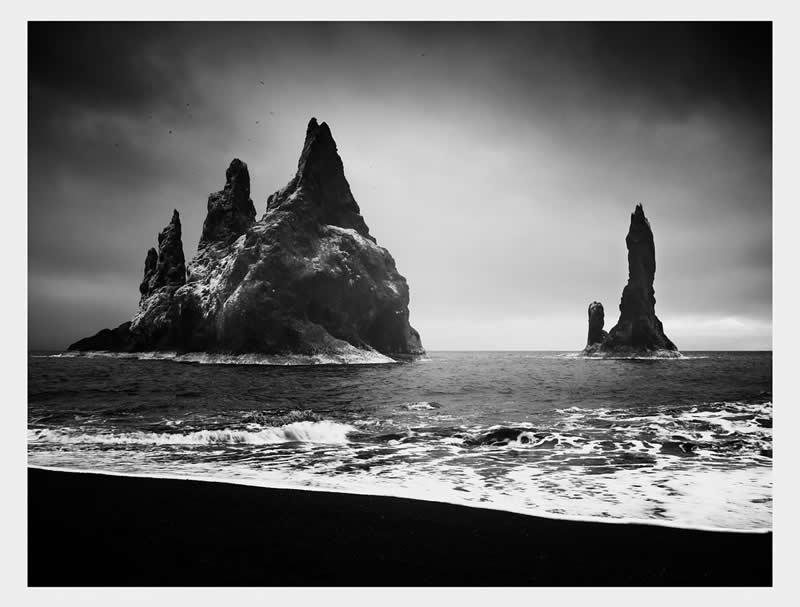 Black and White Landscape Photography by Jay Vulture