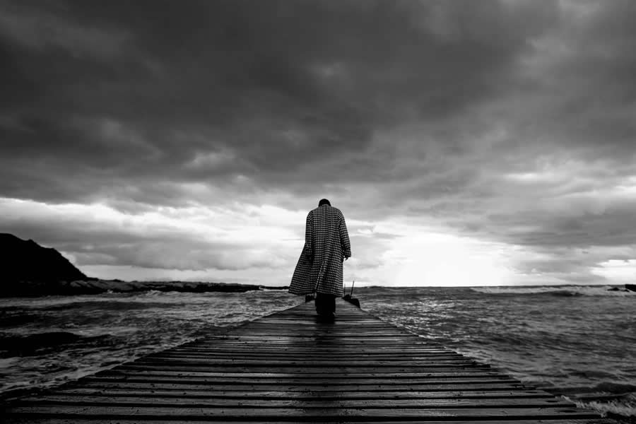 35 Photography Awards Black and White Photos