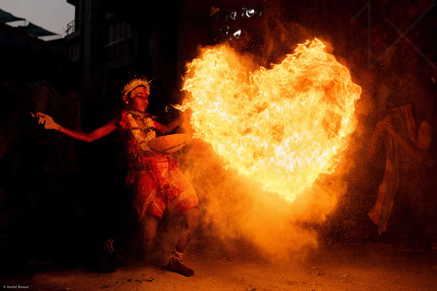 Indian Street Photography by Kuntal Biswas