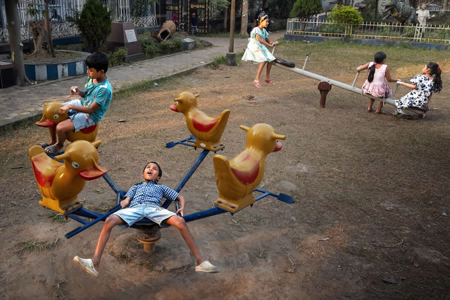 Indian Street Photography by Kuntal Biswas
