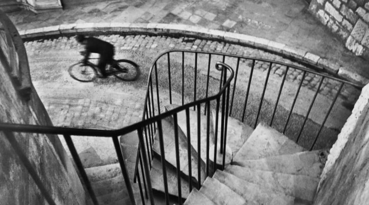 Legendary Documentary Photographers Who Shaped the History of Photography