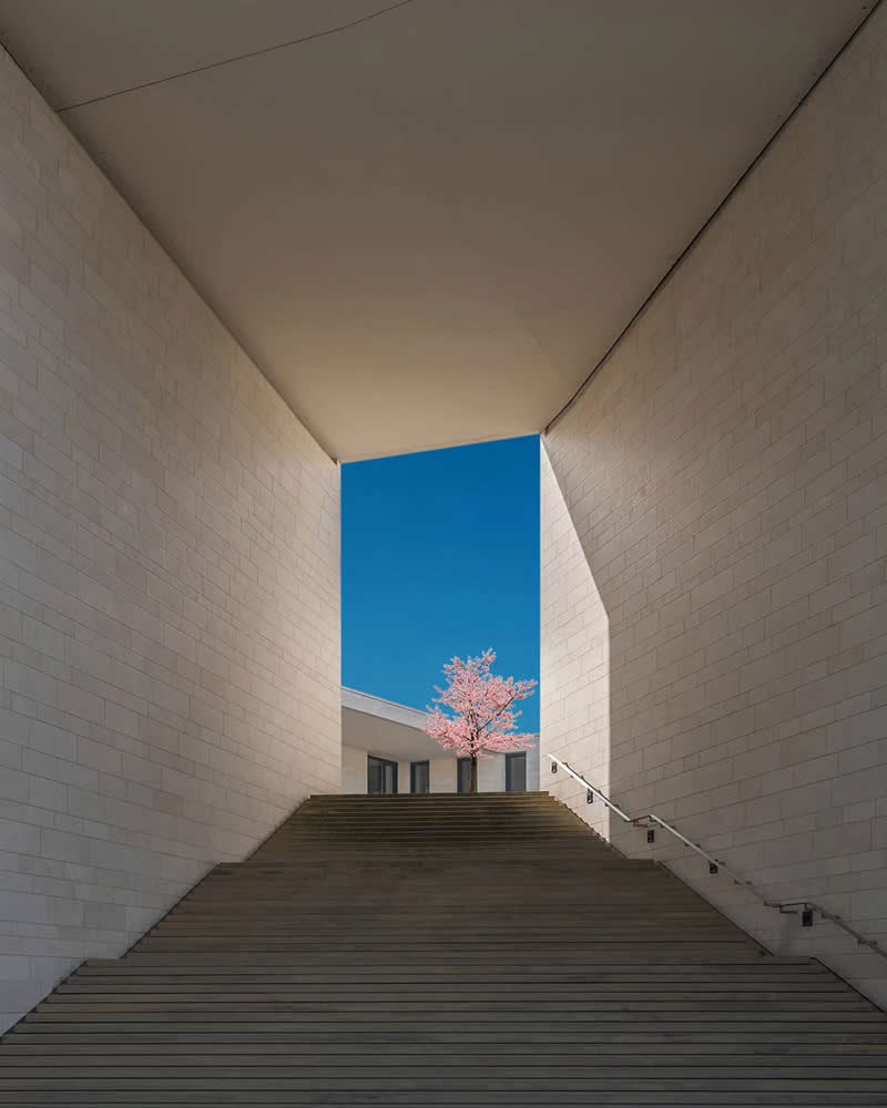 Beauty in Simplicity Through Minimalist Architecture Photography by Marc Fischer