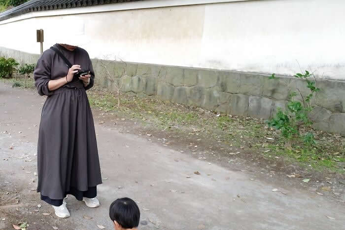 Perfectly Timed Street Moments Captured by Photographer Edas Wong