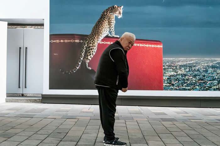 Perfectly Timed Street Moments Captured by Photographer Edas Wong