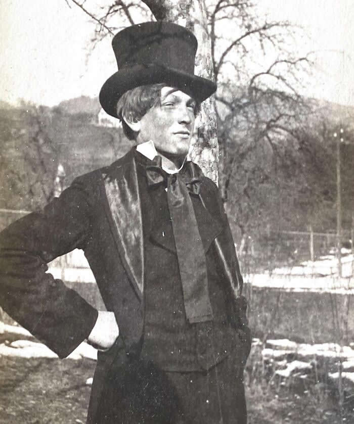 Rare Historical Photos From 100 Years Ago That Will Change Your Perspective